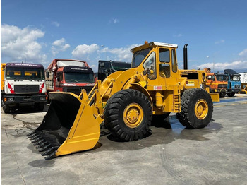 اللودر بعجل CATERPILLAR 966C