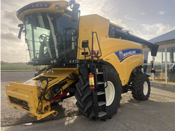 حصادة موحَّدة New Holland CX8.90 STAGE 5: صورة 3