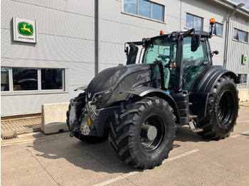 جرار VALTRA T234