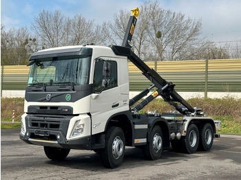 شاحنة ذات خطاف VOLVO FMX 460