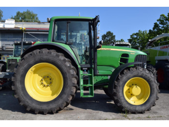 جرار JOHN DEERE 7530