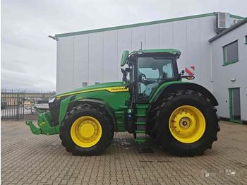 جرار JOHN DEERE 8R 370