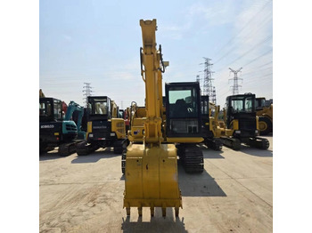 حفار زحاف KOMATSU PC70-8