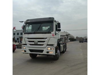 وحدة جر SINOTRUK HOWO trailer head: صورة 2