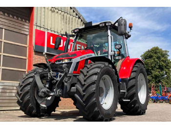 جرار Massey Ferguson 5S.125 Dyna-4 Essential tractoren.: صورة 3