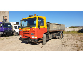 شاحنة قلاب VOLVO FL7