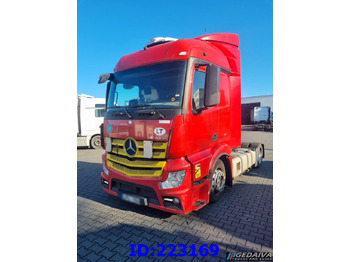 وحدة جر MERCEDES-BENZ Actros 1845