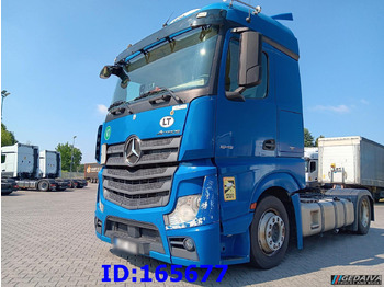 وحدة جر MERCEDES-BENZ Actros 1845