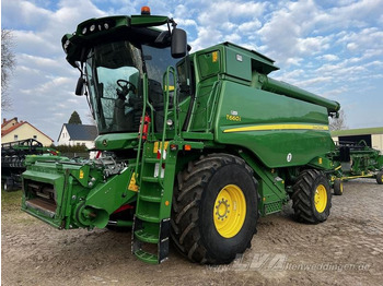 حصادة موحَّدة JOHN DEERE T660