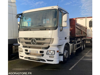 شاحنة MERCEDES-BENZ Actros