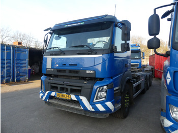 شاحنة ذات خطاف VOLVO FM