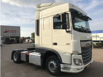 وحدة جر DAF XF 440