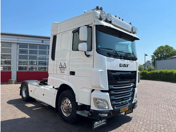 وحدة جر DAF XF 510