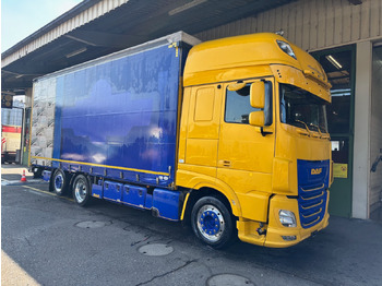 شاحنة ستارة DAF XF 530