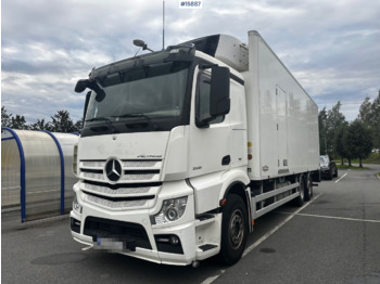 شاحنة مقفلة MERCEDES-BENZ Actros