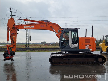 حفار زحاف 2010 Hitachi ZX225 USLC-3: صورة 2