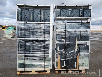 معدات البناء Pallet of Varios Aquariums (2 of): صورة 5