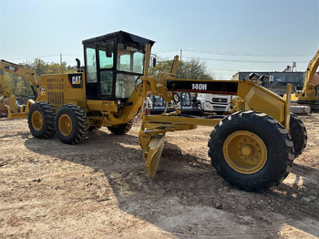 ممهدة CATERPILLAR 140H