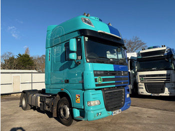 وحدة جر DAF XF 105 460