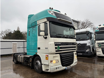 وحدة جر DAF XF 105 460