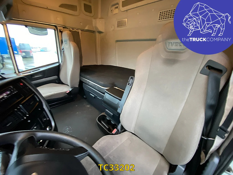 شاحنة ستارة Iveco Stralis 420: صورة 15