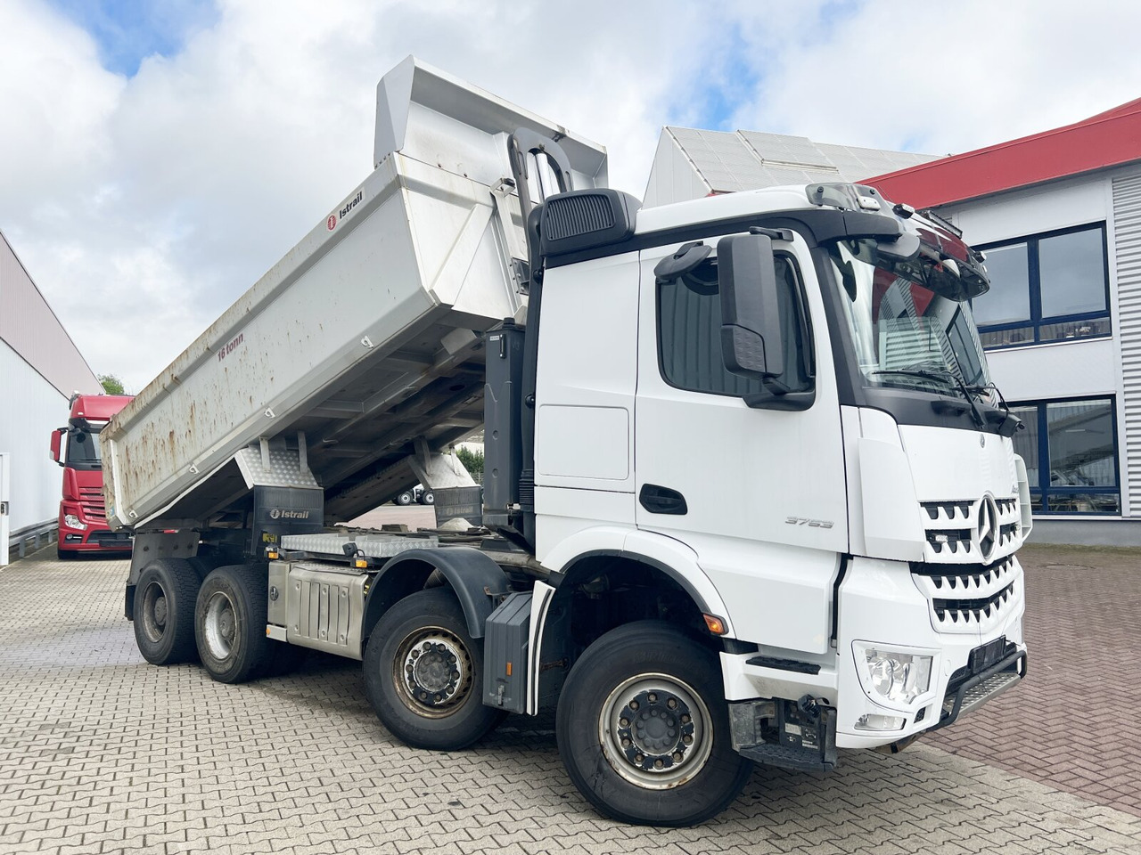 شاحنة التعدين Mercedes-Benz Arocs 3253 K 8x4/4 Arocs 3253 K 8x4/4, Retarder, Stahlmulde ca. 15m³, hydr. Heckklappenöffnung: صورة 8