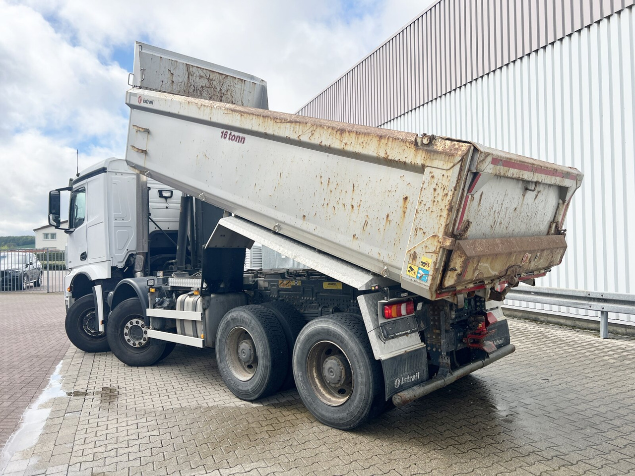 شاحنة التعدين Mercedes-Benz Arocs 3253 K 8x4/4 Arocs 3253 K 8x4/4, Retarder, Stahlmulde ca. 15m³, hydr. Heckklappenöffnung: صورة 11