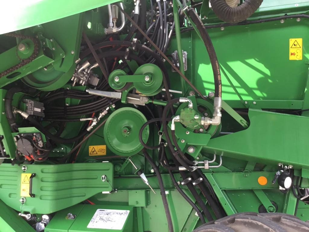 حصادة موحَّدة John Deere MÄHDRESCHER T670 LL: صورة 18