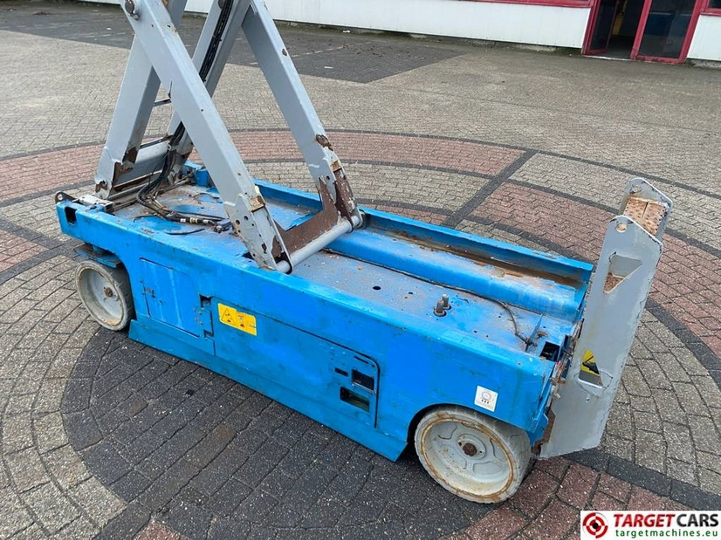 رافعة هيدروليكية مقصية Genie GS-2632 Electric Scissor Work Lift 992cm: صورة 19