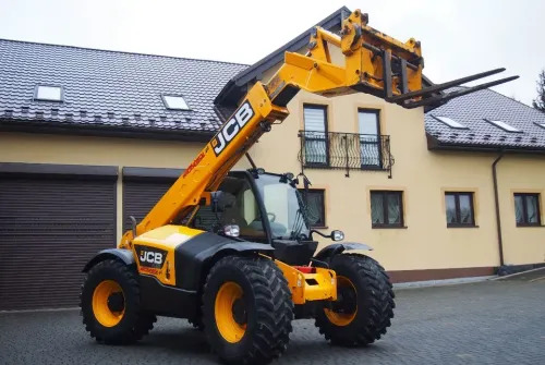 Ładowarka teleskopowa JCB 536-70 agri 2015 agri Ładowarka teleskopowa JCB 536-70 agri 2015 agri: صورة 17