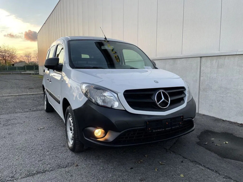 Mercedes-Benz Citan 109 CDI *Navigatie*Airco*Buitenspiegels verwarmd&elektr. verstelbaar Mercedes-Benz Citan 109 CDI *Navigatie*Airco*Buitenspiegels verwarmd&elektr. verstelbaar: صورة 9