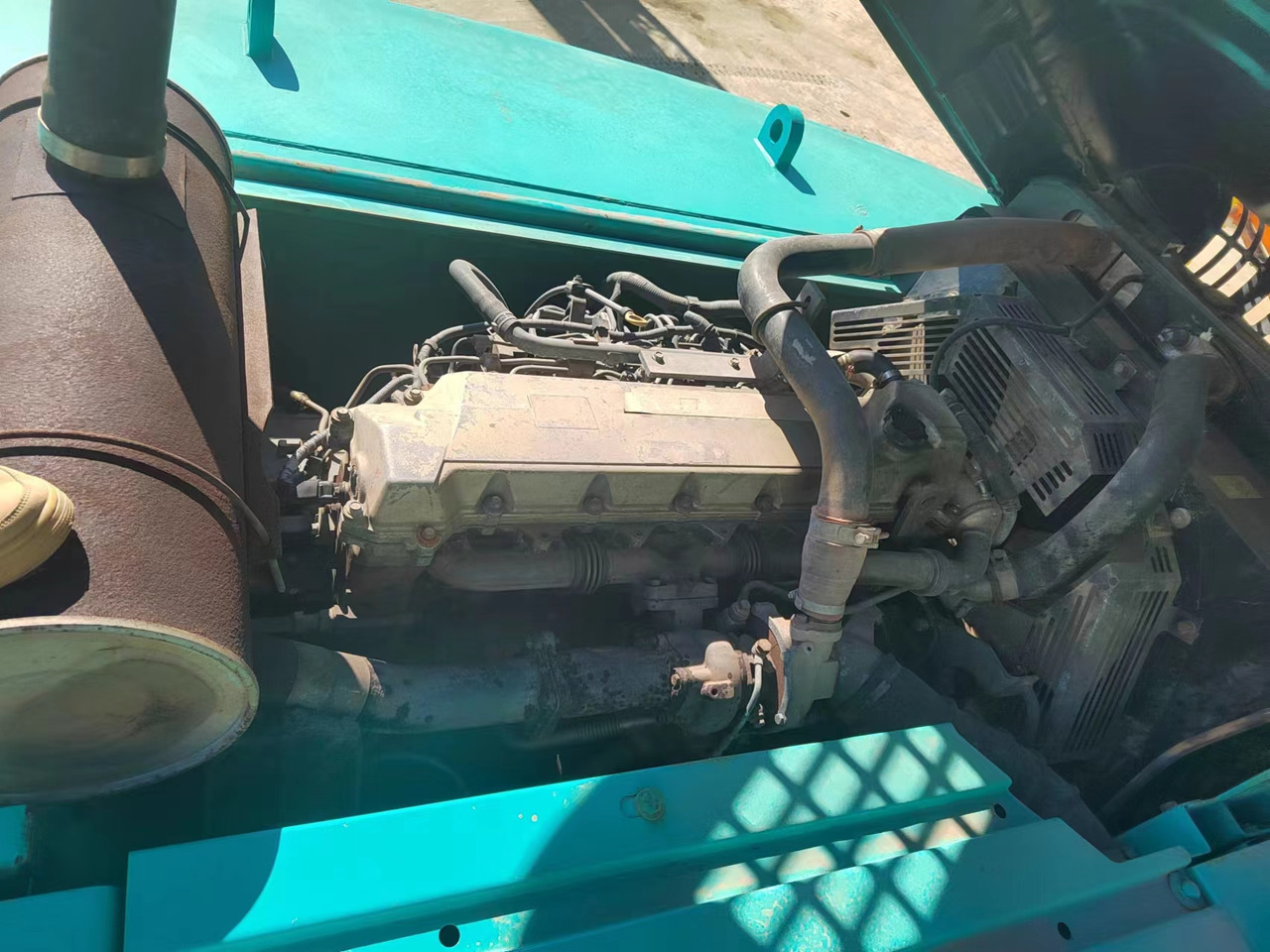 حفار زحاف KOBELCO SK350LC-8: صورة 8