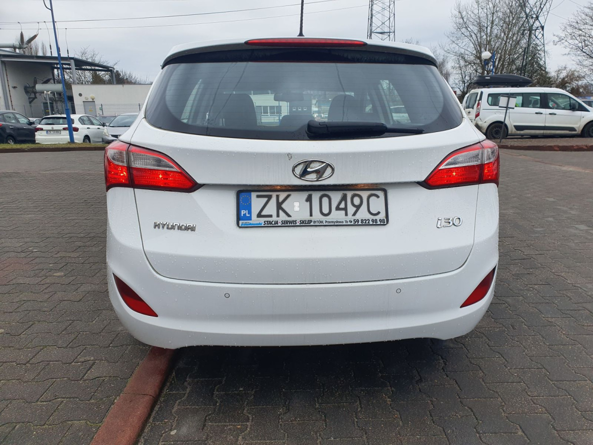 سيارة HYUNDAI I30 KOMBI: صورة 6