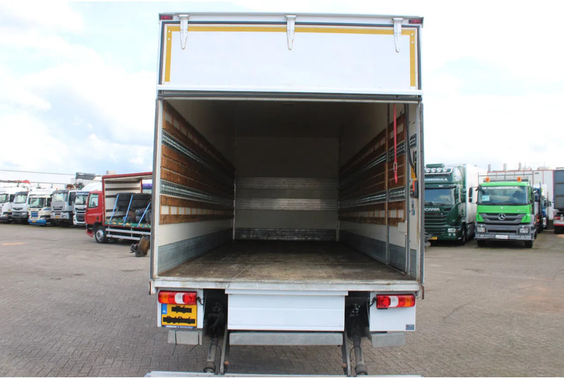 شاحنة مقفلة Mercedes-Benz Atego 1218 + EURO 6 + NICE TRUCK + LOW KM + 12T: صورة 6