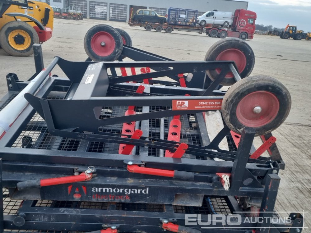 معدات البناء Armorgard Wheeled Pipe Racking (4 of), Spool Cart (2 of),: صورة 19