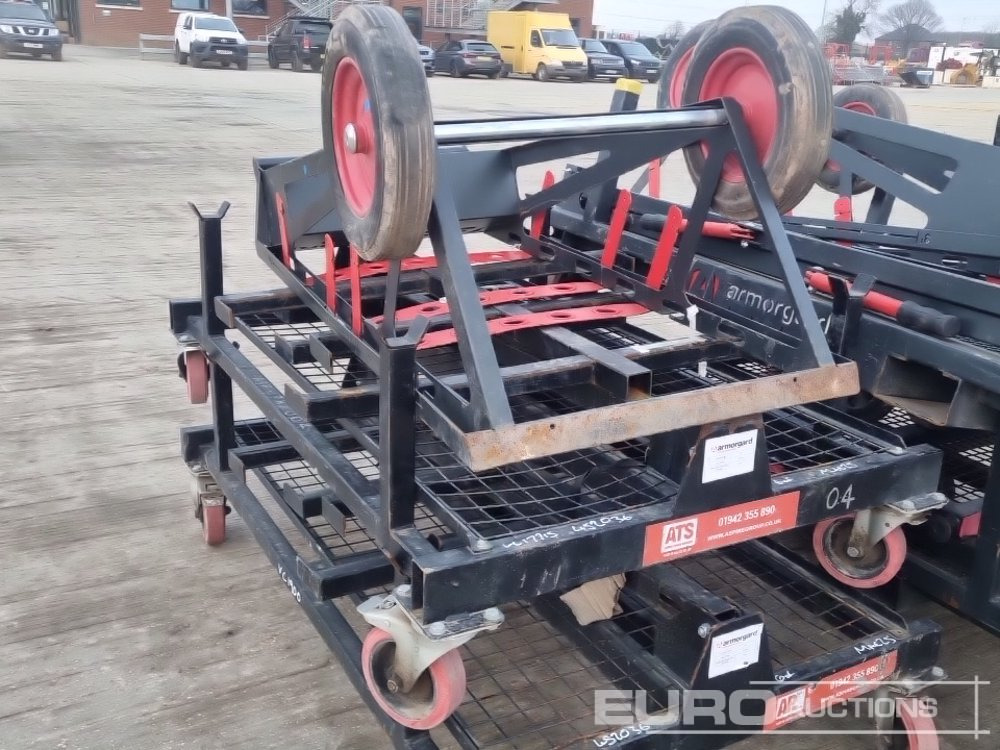 معدات البناء Armorgard Wheeled Pipe Racking (4 of), Spool Cart (2 of),: صورة 13