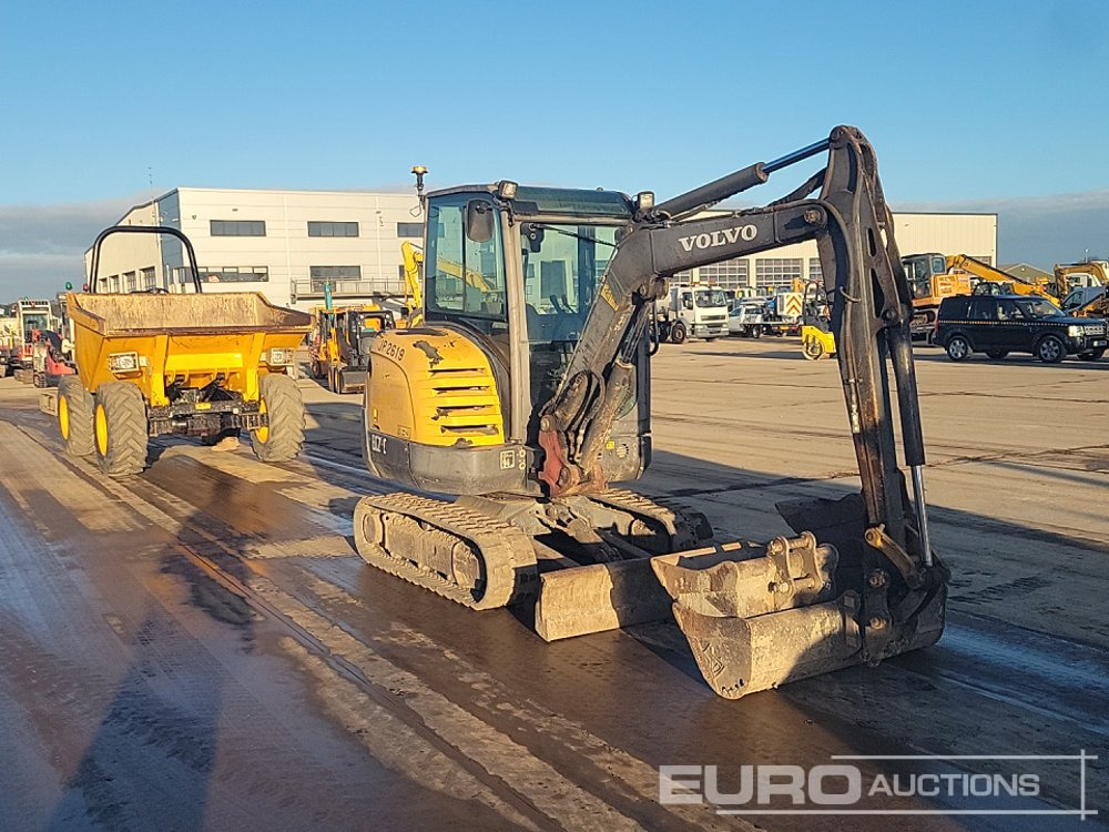 حفارة مُصَّغرة Volvo EC27C: صورة 7